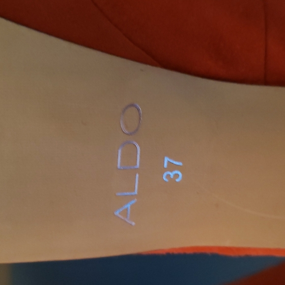 Brand new ALDO 'Capecoral' Terra-cotta suede 5" platform heels size 7 circa 2012 - Picture 5 of 10